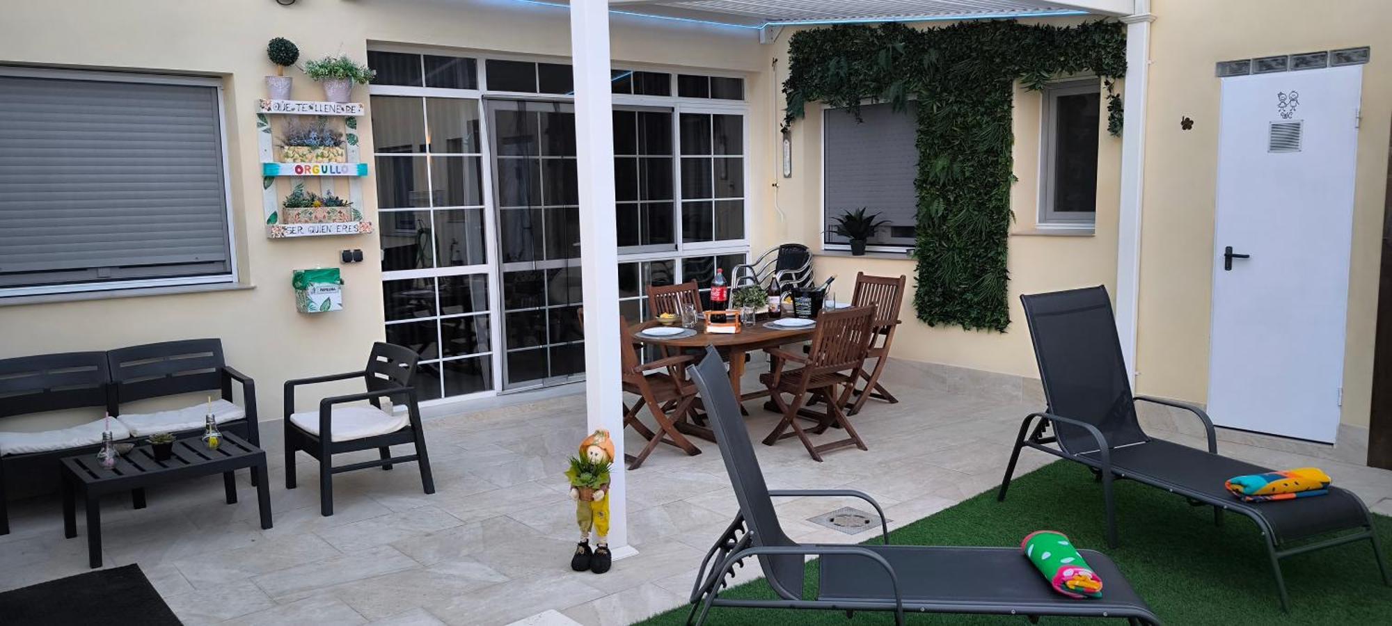 Anica Ii, El Lugar De La Mancha Holiday home *